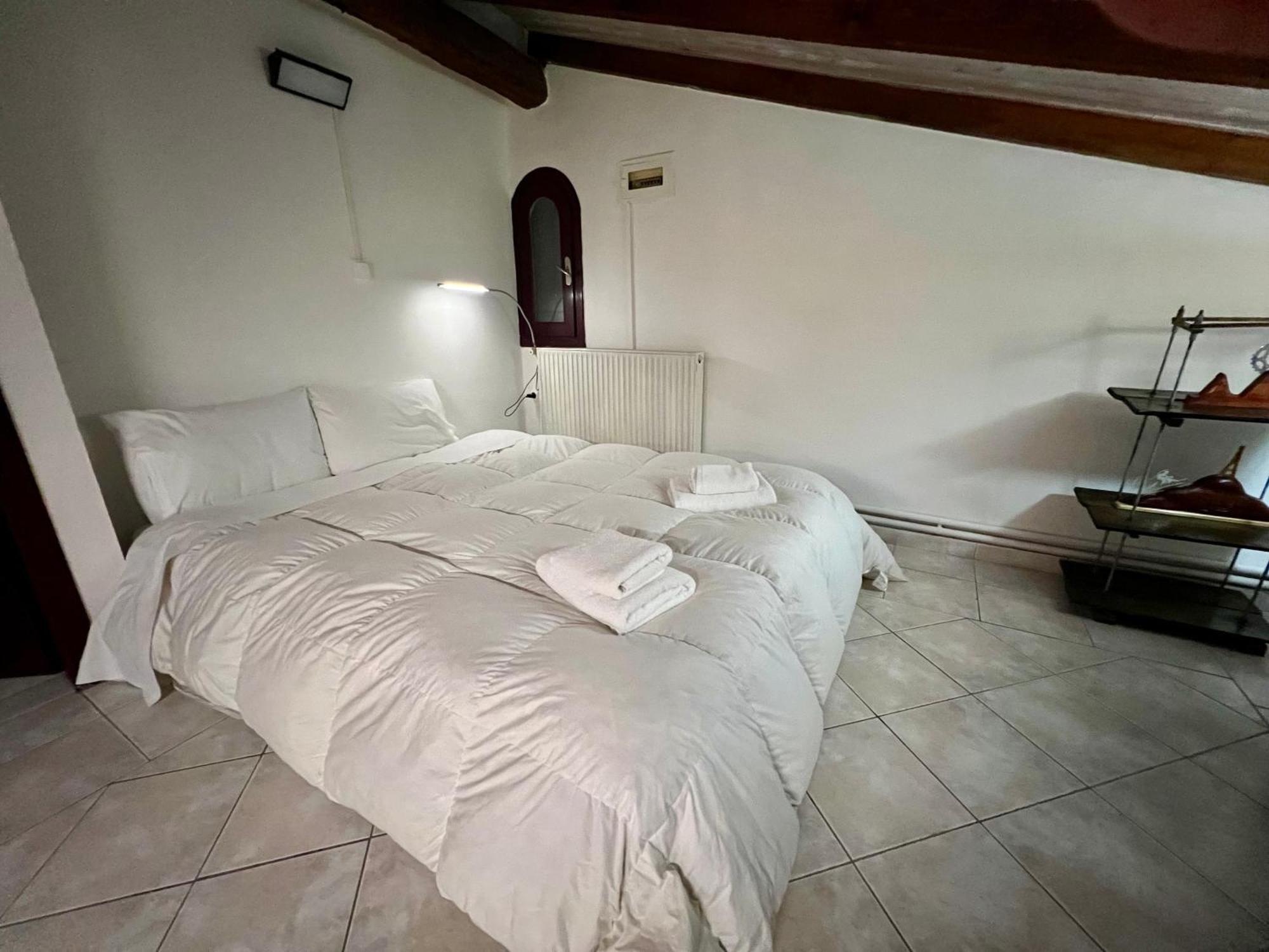 Σοφιτα Ξυλο Μεταλο Γυαλι Apartment Alykes Potamou Luaran gambar